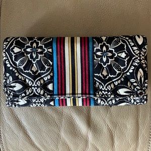 Vera Bradley wallet